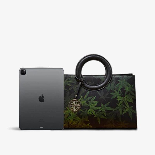 08_Mulberry_Silk_Bamboo_Print_Black_Crossbody_Bag_P17003305 08_Mulberry_Silk_Bamboo_Print_Black_Crossbody_Bag_P17003305