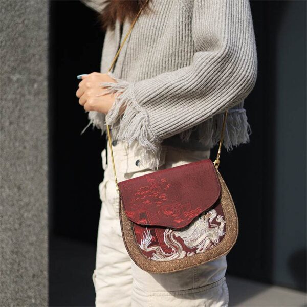 1_ウルトラライト_サドルバッグ_限定_ロング_刺繍_花緒_シルク_GD1201付き 1_Ultra-Light_Saddle_Bag_Limited_Edition_Loong_Embroidery_with_Hualuo_Silk_GD1201