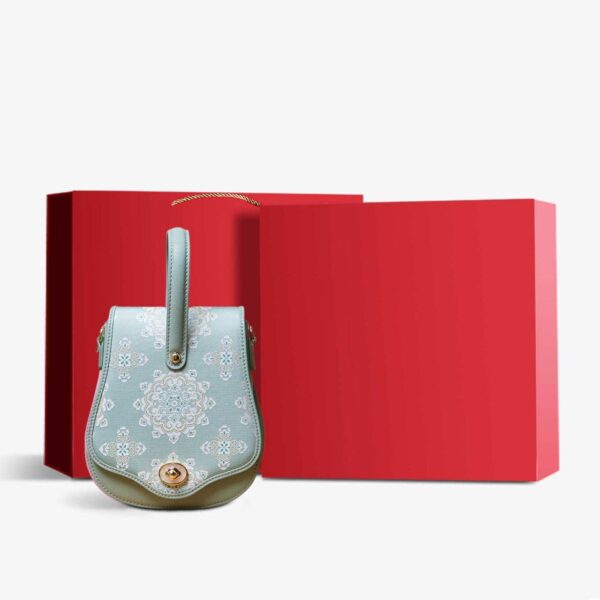 ブロケード_ジャカード_バタフライ_デザイナー_サドルバッグ_-_中文-2461674 Brocade_Jacquard_Butterfly_Designer_Saddle_Bag_-_SinoCultural-2461674