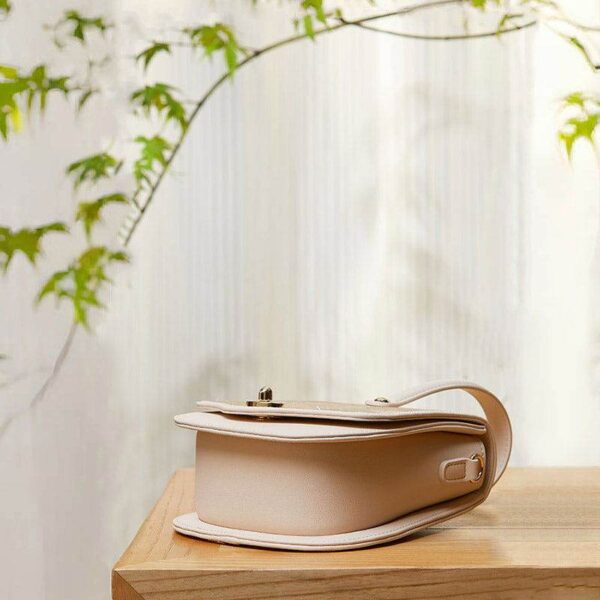 ブロケード_ジャカード_バタフライ_デザイナー_サドルバッグ_-_中文-2461758 Brocade_Jacquard_Butterfly_Designer_Saddle_Bag_-_SinoCultural-2461758