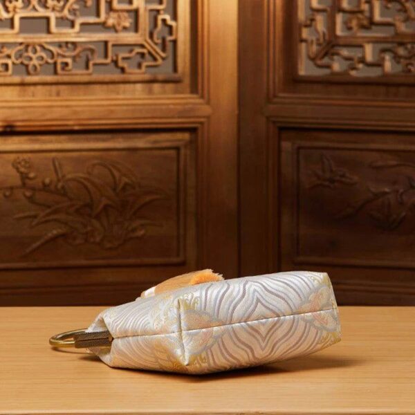 ブロケード_ジャカード_新作_中国風_キスロック_財布_中文2464269 Brocade_Jacquard_New_Chinese_Style_Kiss_Lock_Purse_-_SinoCultural-2464269