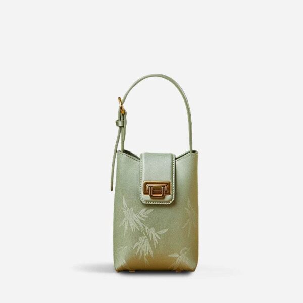 エンボス加工_レザー_グリーン_バンブー_リーフ_スマホバッグ_-_中文-2468682 Embossed_Leather_Green_Bamboo_Leaf_Phone_Bag_-_SinoCultural-2468682