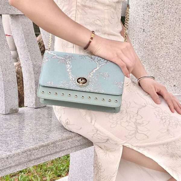 Embroidery_Leather_Chain_Strap_Shoulder_Handbag_Sacred_Tree_-_SinoCultural-2471680 Embroidery_Leather_Chain_Strap_Shoulder_Handbag_Sacred_Tree_-_SinoCultural-2471680