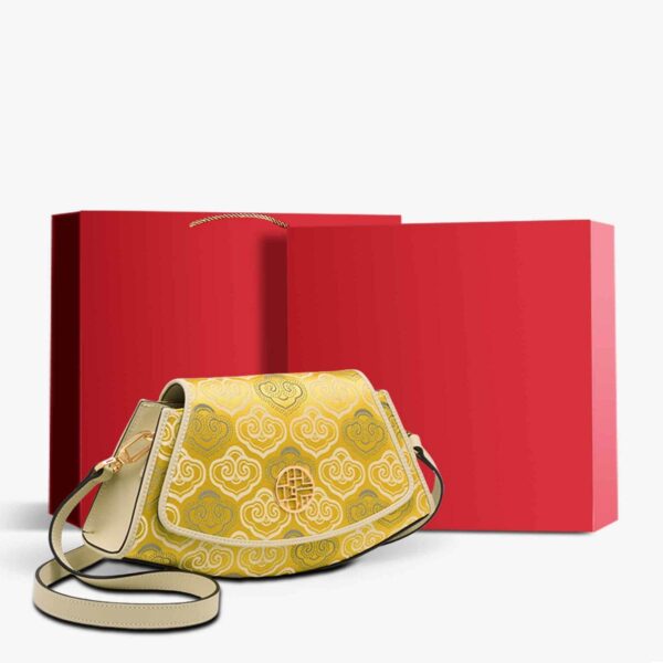 刺繍_レザー_シングル_ショルダーバッグ_アンダーアーム_雲_-_中文2475868 Embroidery_Leather_Single_Shoulder_Underarm_Bag_Auspicious_Cloud_-_SinoCultural-2475868