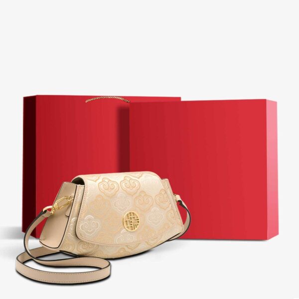 刺繍_レザー_シングル_ショルダーバッグ_アンダーアーム_雲_-_中文2475875 Embroidery_Leather_Single_Shoulder_Underarm_Bag_Auspicious_Cloud_-_SinoCultural-2475875