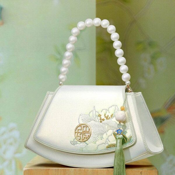 Embroidery_Leather_Vintage_White_Lotus_Handbag_with_Pendant_-_SinoCultural-2476550 Embroidery_Leather_Vintage_White_Lotus_Handbag_with_Pendant_-_SinoCultural-2476550