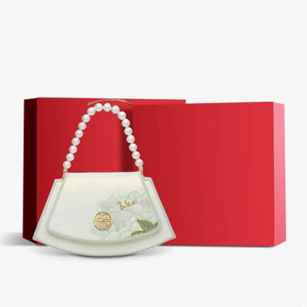 Embroidery_Leather_Vintage_White_Lotus_Handbag_with_Pendant_-_SinoCultural-2476592 Embroidery_Leather_Vintage_White_Lotus_Handbag_with_Pendant_-_SinoCultural-2476592