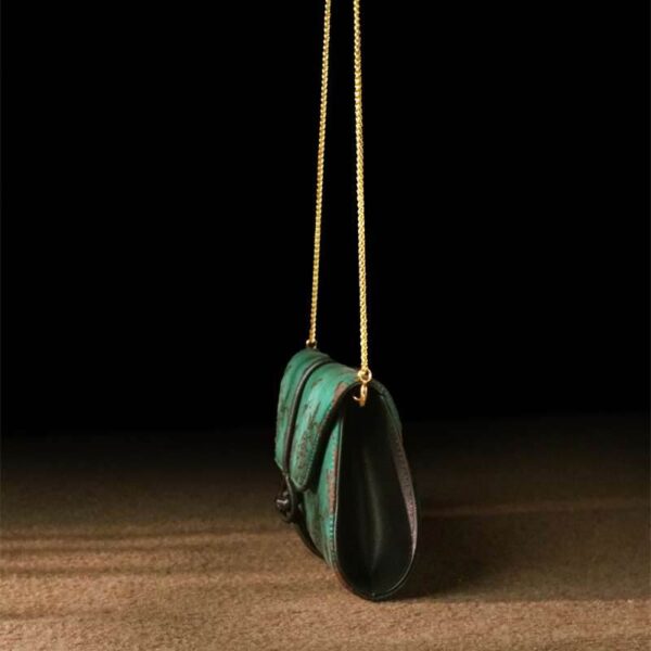 Fragrant_Cloud_Silk_Vintage_New_Chinese-Style_Clutch_Wallet_-_SinoCultural-2479624 Fragrant_Cloud_Silk_Vintage_New_Chinese-Style_Clutch_Wallet_-_SinoCultural-2479624