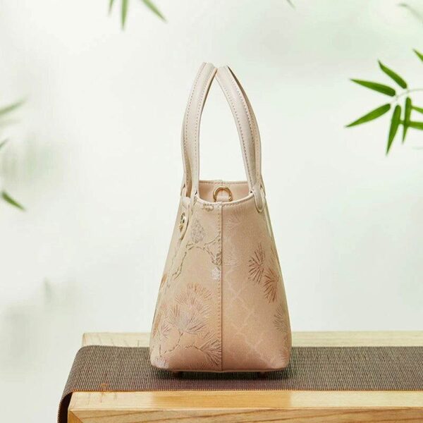 マルベリー_シルク_レザー_エクスクイジット_ジャカード_バスケットバッグ_-_SinoCultural-2481746 Mulberry_Silk_Leather_Exquisite_Jacquard_Basket_Bag_-_SinoCultural-2481746