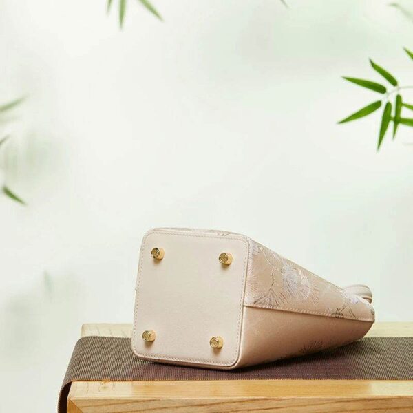 マルベリー_シルク_レザー_絶妙_ジャカード_バスケットバッグ_-_中文化-2481754 Mulberry_Silk_Leather_Exquisite_Jacquard_Basket_Bag_-_SinoCultural-2481754