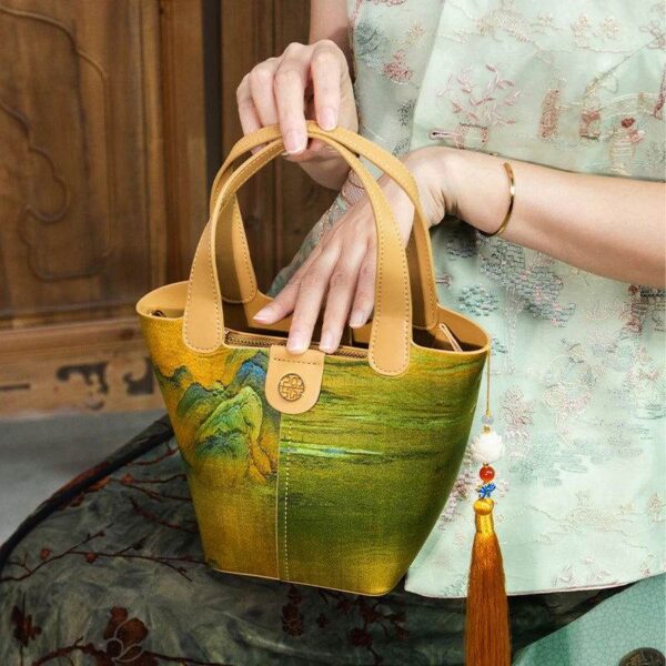 桑_シルク_伝統_中国_絵画_バスケット_バッグ_-_中国文化-2482132 Mulberry_Silk_Traditional_Chinese_Painting_Basket_Bag_-_SinoCultural-2482132