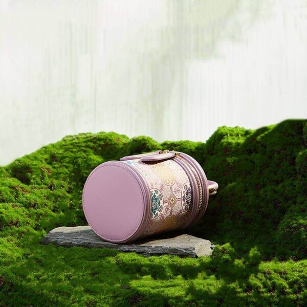 歌_ブロケード_レザー_バケット_シリンダー_バッグ_-_中文-2483269 Song_Brocade_Leather_Bucket_Cylinder_Bag_-_SinoCultural-2483269