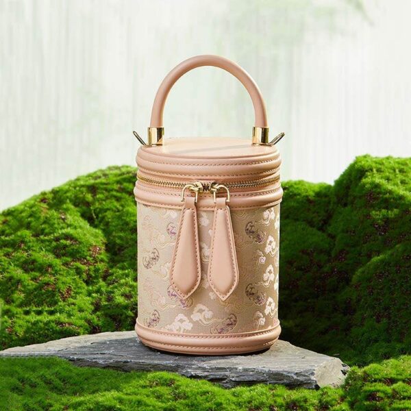 歌_ブロケード_レザー_バケット_シリンダー_バッグ_-_中文-2483304 Song_Brocade_Leather_Bucket_Cylinder_Bag_-_SinoCultural-2483304