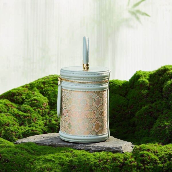 歌_ブロケード_レザー_バケット_シリンダー_バッグ_-_中文-2483385 Song_Brocade_Leather_Bucket_Cylinder_Bag_-_SinoCultural-2483385