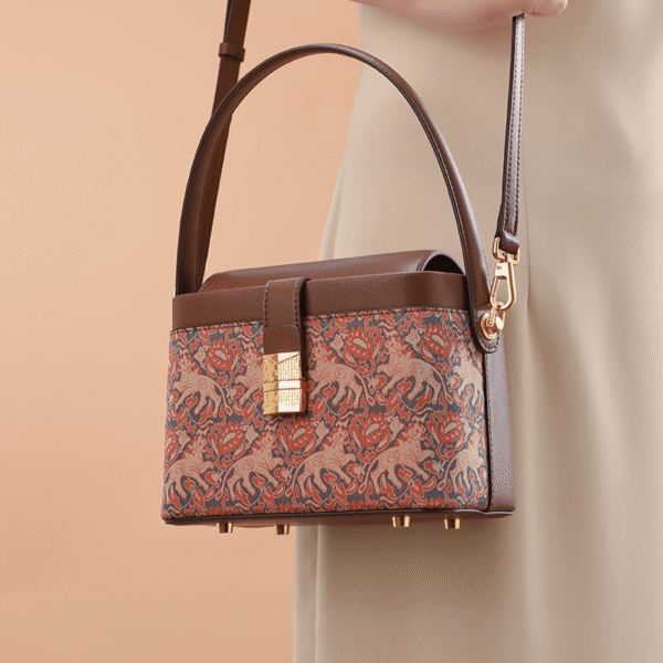 Women_s_Shu_Brocade_Sling_Bag_Styled_Luxurious_Silk_Crossbody_for_Everyday_Elegance02 Women_s_Shu_Brocade_Sling_Bag_Styled_Luxurious_Silk_Crossbody_for_Everyday_Elegance02