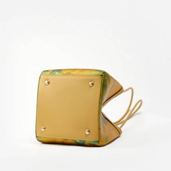 cdf1ebdf-c58a-4ab9-842e-ff8b2701eaac cdf1ebdf-c58a-4ab9-842e-ff8b2701eaac