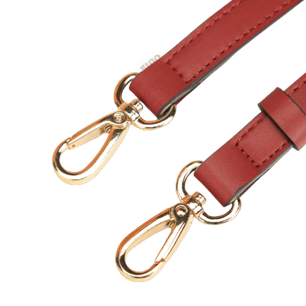 handmade-floral-embroidery-clutch-closeup-12-detailf handmade-floral-embroidery-clutch-closeup-12-detailf